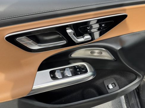 New 2026 Mercedes-Benz E 450 4MATIC All-Terrain Wagon image 9