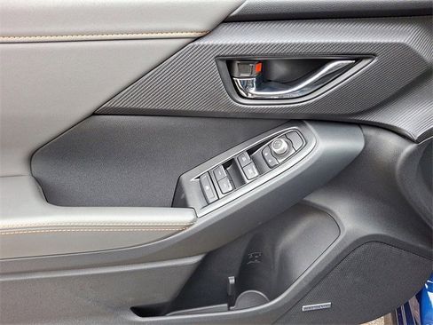 New 2025 Subaru Crosstrek 2.5i Limited image 10