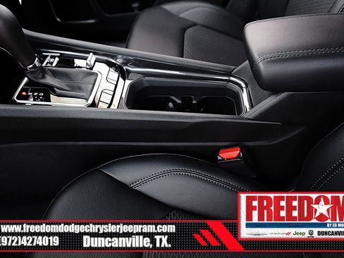 New 2026 Jeep Compass Latitude image 35