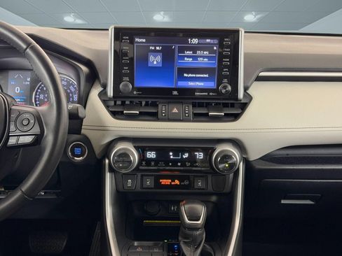 Used 2019 Toyota RAV4 XLE Premium w/ Advanced Technology Package FWD image 25