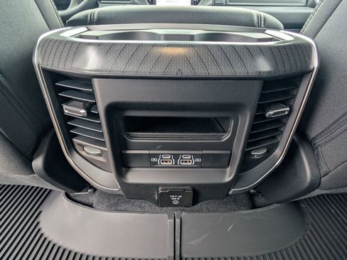 New 2026 RAM 1500 Big Horn AWD/4WD image 30