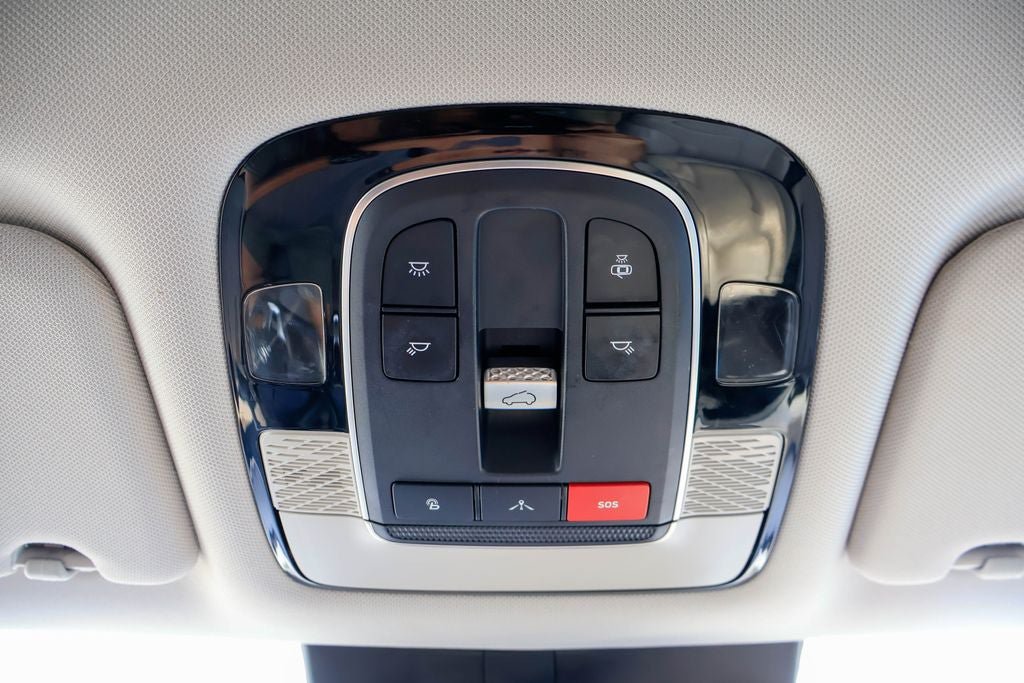 Used 2022 Hyundai Palisade SEL w/ Premium Package FWD image 21