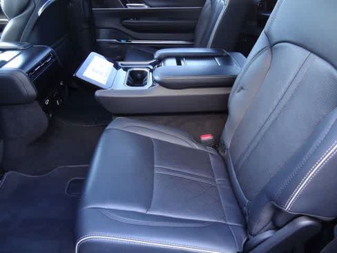 Used 2024 Jeep Grand Wagoneer L Series II w/ Quick Order Packagew 28T AWD/4WD image 8