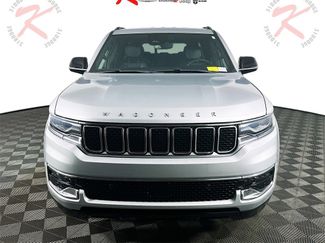 Used 2023 Jeep Wagoneer 2WD video 2