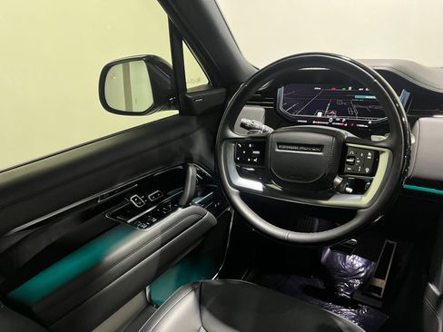 Used 2023 Land Rover Range Rover SE AWD/4WD image 32