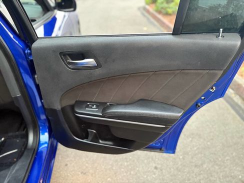 Used 2020 Dodge Charger SXT image 22