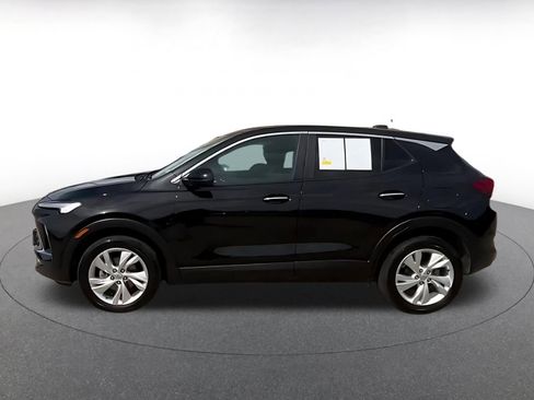 Used 2025 Buick Encore GX Preferred image 9