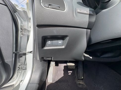 Used 2018 INFINITI Q50 Luxe w/ Essential Package (3.0T Luxe) image 31