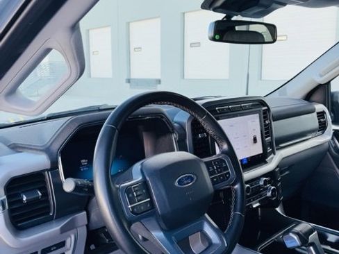 Used 2023 Ford F150 Lightning XLT image 12