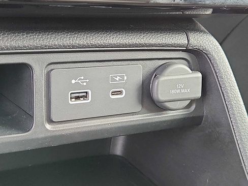 Certified 2024 Honda Pilot Elite image 25