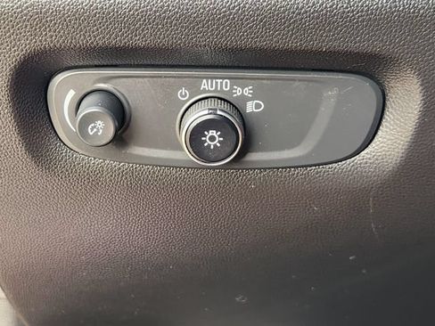 Used 2023 Chevrolet Traverse RS w/ LPO, Cargo Package FWD image 21