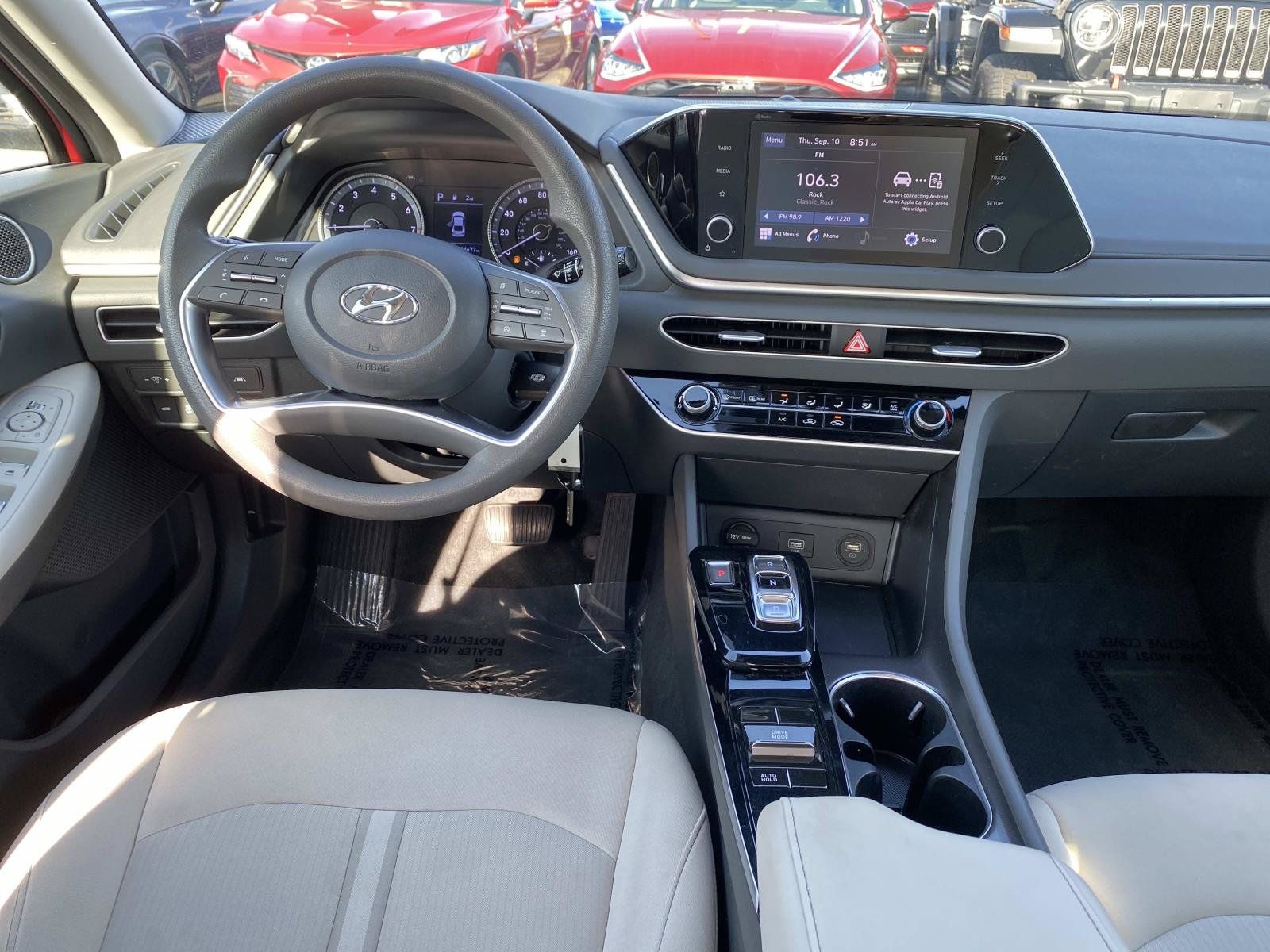 Used 2023 Hyundai Sonata SE FWD image 9