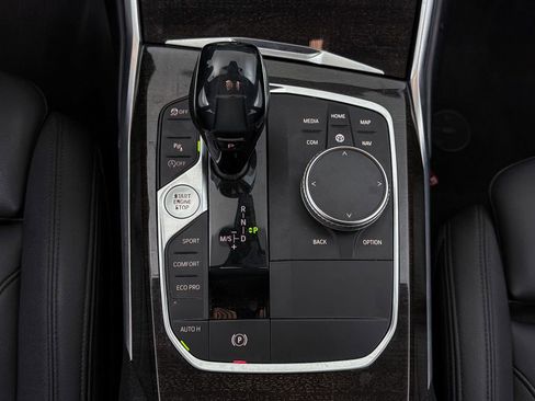 Used 2019 BMW 330i Sedan w/ Convenience Package image 22