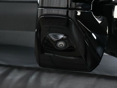 Used 2024 GMC Hummer EV 3X image 78