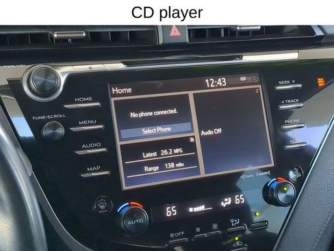 Used 2019 Toyota Camry XSE image 17