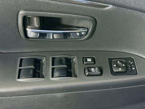 Used 2023 Mitsubishi Outlander Sport ES AWD/4WD image 23