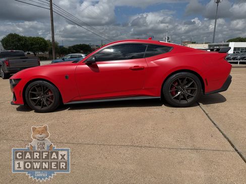 Used 2026 Ford Mustang Dark Horse RWD image 4