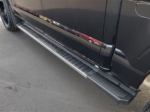 Used 2024 Ford F150 Lariat w/ Equipment Group 502A High image 9