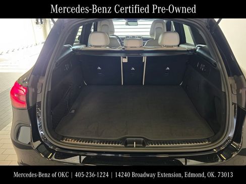 Used 2025 Mercedes-Benz GLC 300 GLC 300 image 18