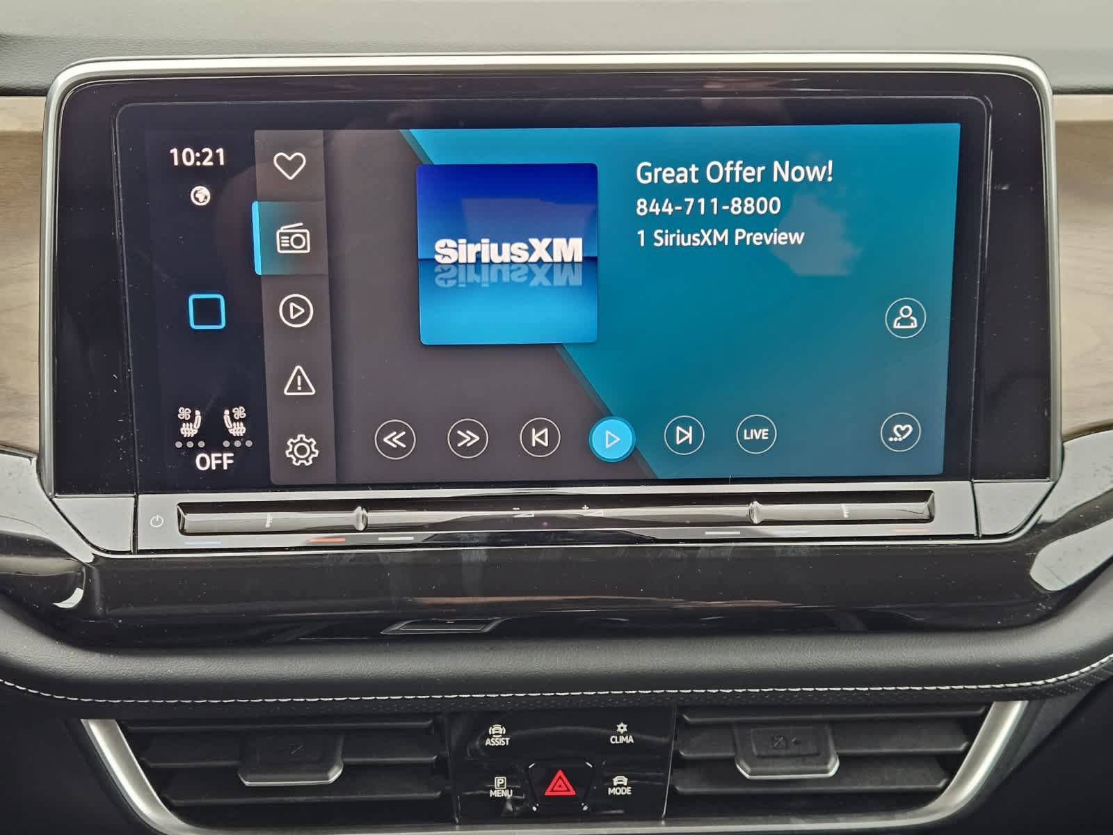 Used 2025 Volkswagen Atlas SE FWD image 15