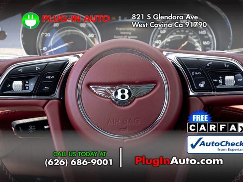 Used 2018 Bentley Bentayga Mulliner AWD/4WD image 23