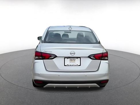 Used 2025 Nissan Versa SV FWD image 12