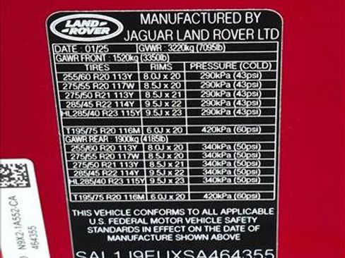 Used 2025 Land Rover Range Rover Sport AWD/4WD image 26