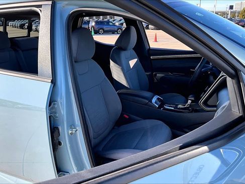 Used 2023 Hyundai Santa Cruz SEL w/ Activity Package image 8