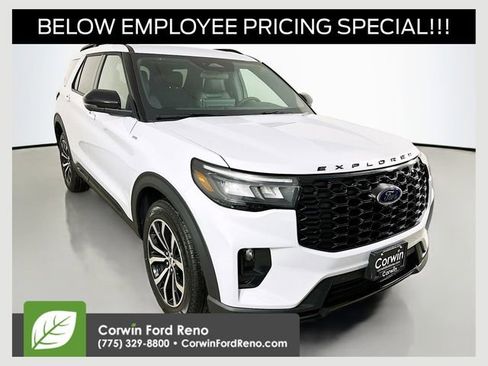 New 2026 Ford Explorer ST-Line AWD/4WD image 1