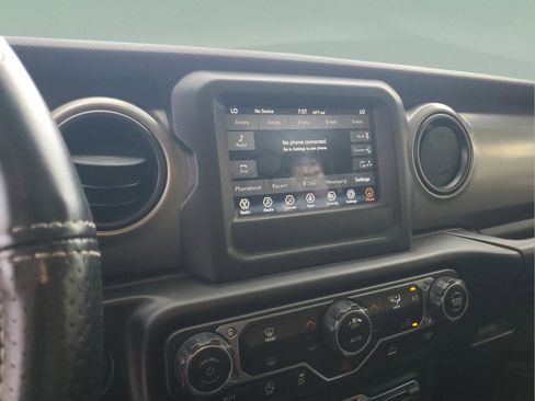 Certified 2021 Jeep Wrangler Unlimited Sport image 17