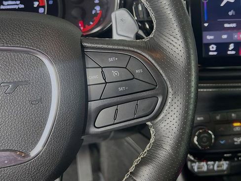Used 2022 Dodge Durango SRT w/ Black Package AWD/4WD image 18