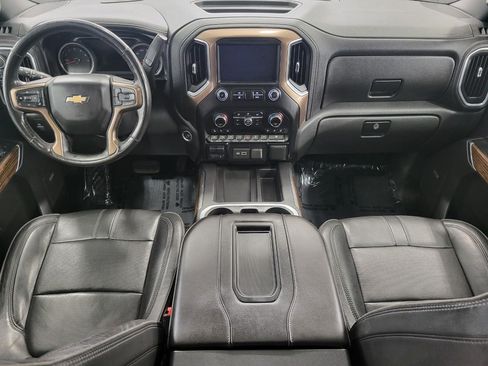 Used 2019 Chevrolet Silverado 1500 High Country w/ Trailer Camera Package AWD/4WD image 6