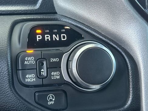 Used 2025 RAM 1500 Big Horn AWD/4WD image 23