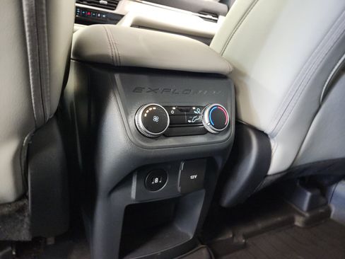 New 2026 Ford Explorer Active w/ Active Comfort Package RWD image 16