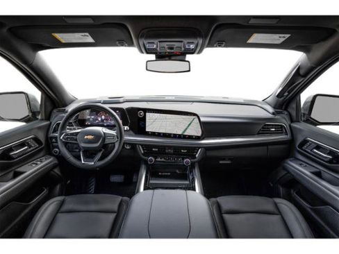 New 2026 Chevrolet Suburban LT image 10