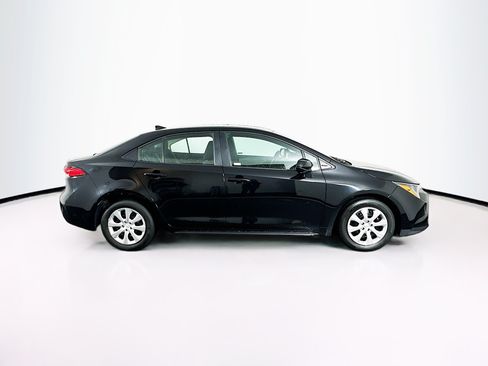 Used 2025 Toyota Corolla LE FWD image 10