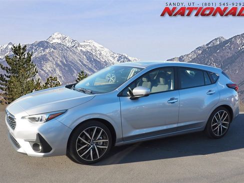 Used 2025 Subaru Impreza 2.0i Sport image 1