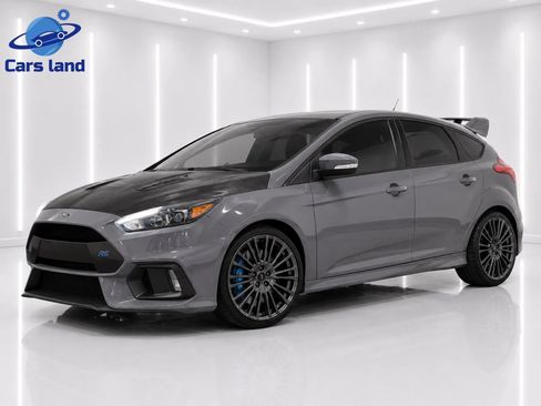 Used 2017 Ford Focus RS AWD/4WD image 4