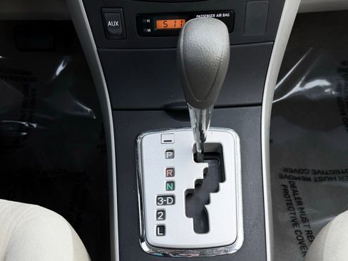 Used 2010 Toyota Corolla LE image 30