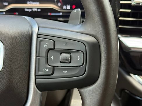 Used 2023 GMC Sierra 1500 SLT w/ SLT Premium Package AWD/4WD image 23