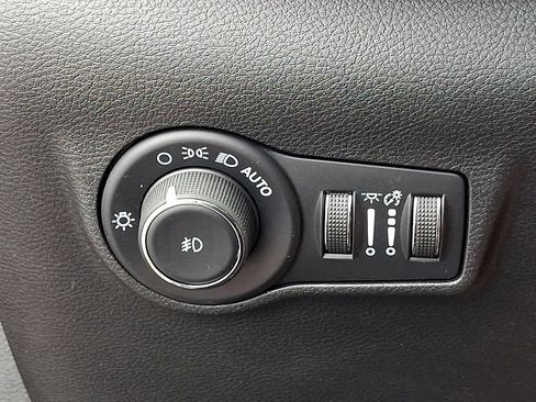 Used 2024 Jeep Compass Limited AWD/4WD image 28