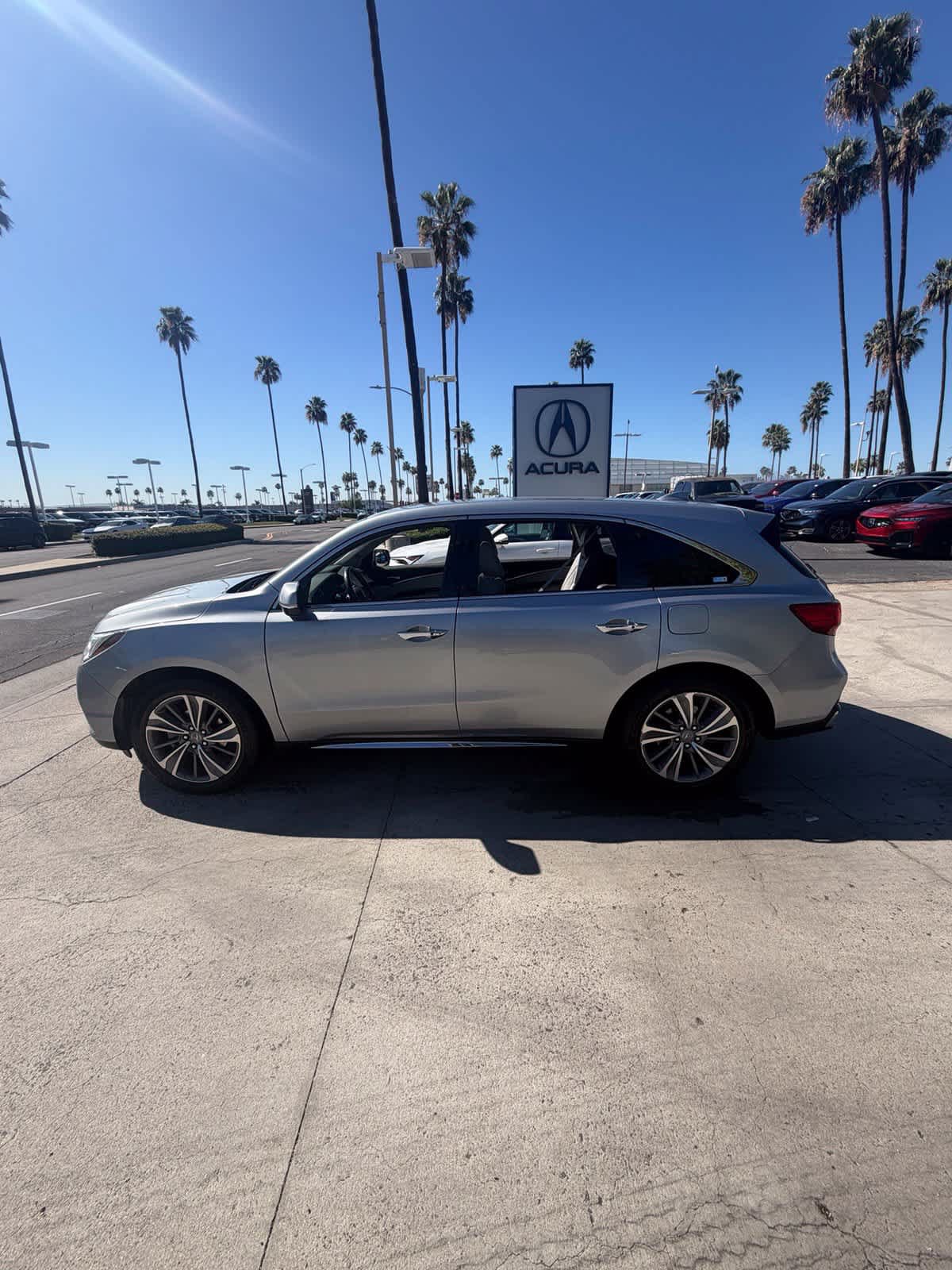 Used 2018 Acura MDX w/ Technology Package FWD image 8