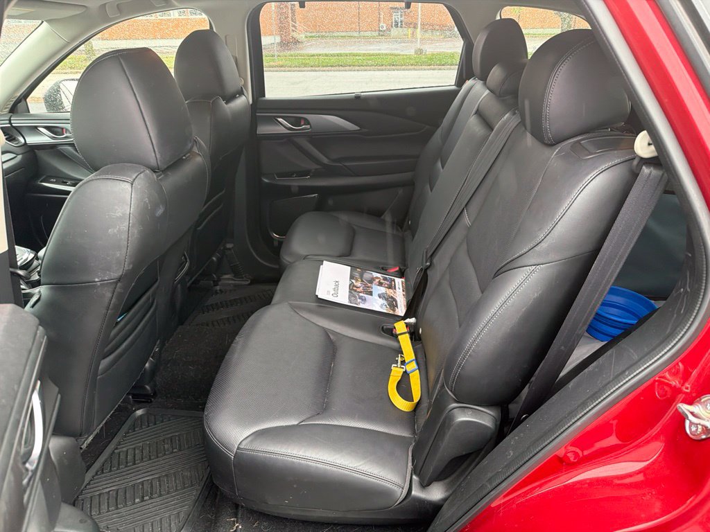Used 2019 MAZDA CX-9 Touring w/ Touring Premium Package FWD image 11