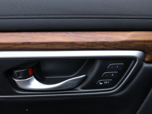 Used 2018 Honda CR-V EX-L image 13