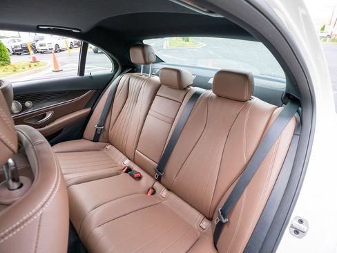 Used 2021 Mercedes-Benz E 350 Sedan image 47
