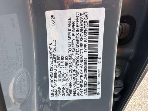 Used 2025 Honda Civic Sport image 34