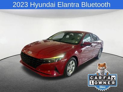 Used 2023 Hyundai Elantra SE