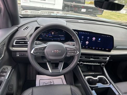 New 2026 Chevrolet Traverse LT w/ Midnight/Sport Edition FWD image 27