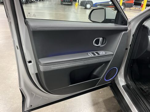 Used 2023 Hyundai Ioniq 5 SEL image 15