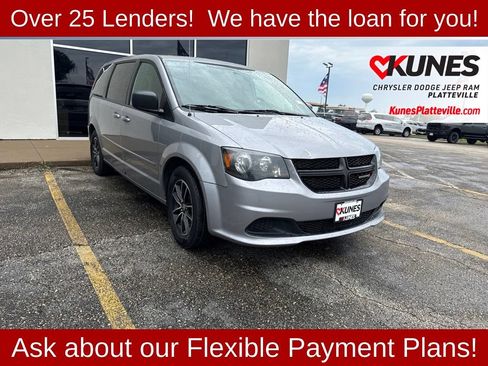 Used 2015 Dodge Grand Caravan SE w/ Quick Order Package 29E SE FWD image 2